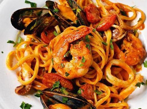 PASTA Linguine Frutti di Mare - Seafood - Pink Sauce / buy more - pay less